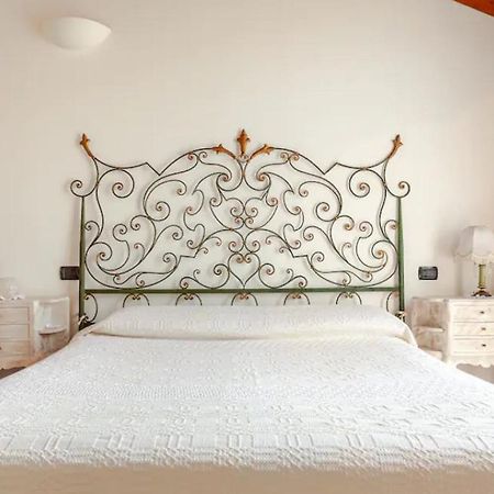 Il Nido Della Cicogna Appartement Certosa di Pavia Buitenkant foto