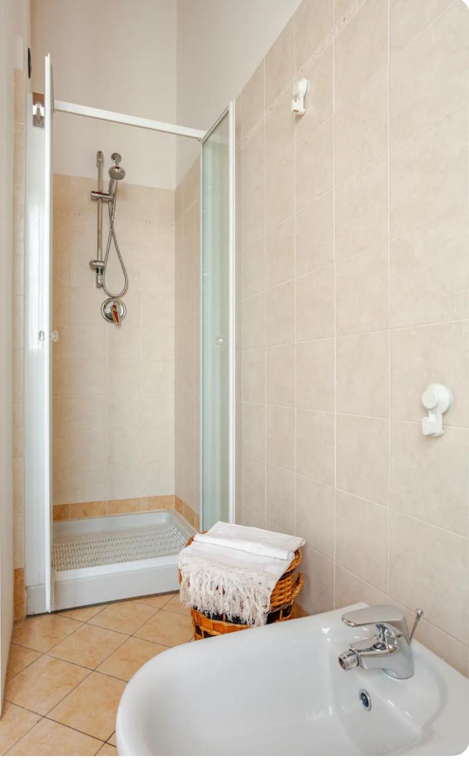 Il Nido Della Cicogna Appartement Certosa di Pavia Buitenkant foto
